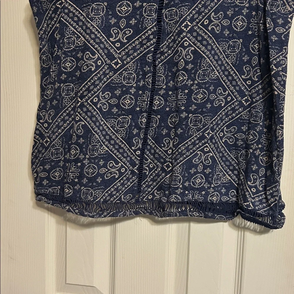 2/$10, 3/$13 Lucky brand blue paisley top - Picture 3 of 5